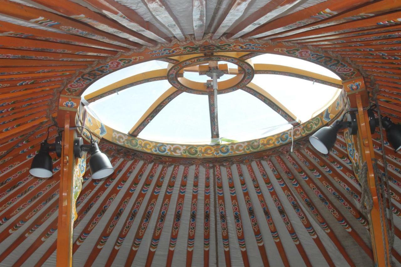 Yourte Grain De Folie Otel Waben Dış mekan fotoğraf